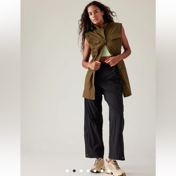 Athleta Boundless Olive Vest, NWT Size Large LAST ONE! - Picture 3 of 7